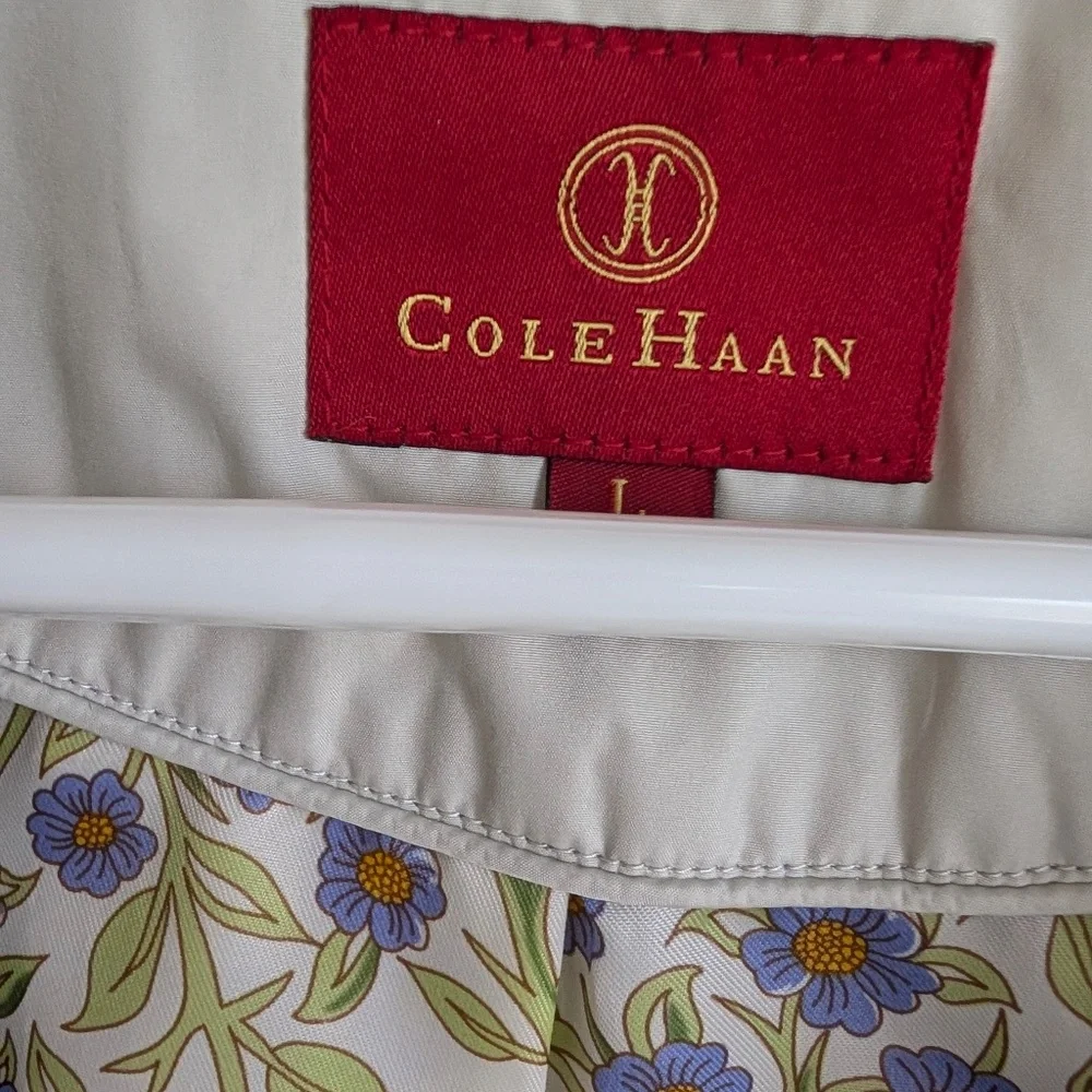 Cole Haan Lined Hooded Packable Rain Jacket - Picture 3 of 4
